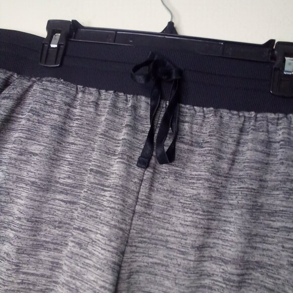 Tek Gear Workout Gear Shorts Women XXL Running Active Athletic Gray Black - Picture 8 of 16